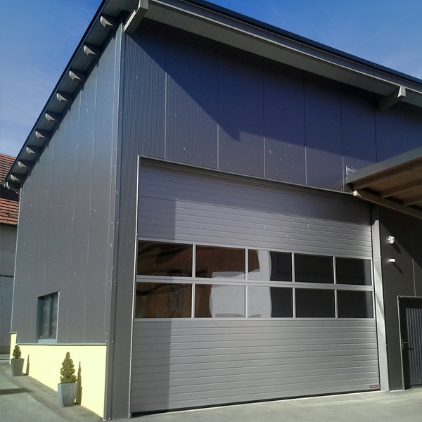 Landwirtschaftliche Hallen und Ställe der Zimmerei Ring