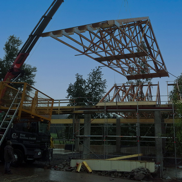 Landwirtschaftliche Hallen und Ställe der Zimmerei Ring