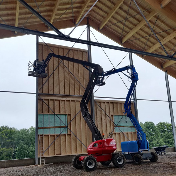 Eigene neue Produktionshalle der Zimmerei Ring
